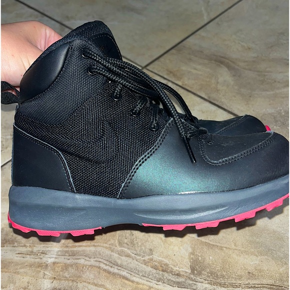 Nike shoes for little girl - Picture 1 of 4